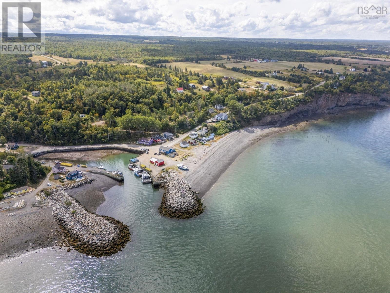 3252 Long Point Road, Harbourville, Nova Scotia  B0P 1E0 - Photo 4 - 202522756