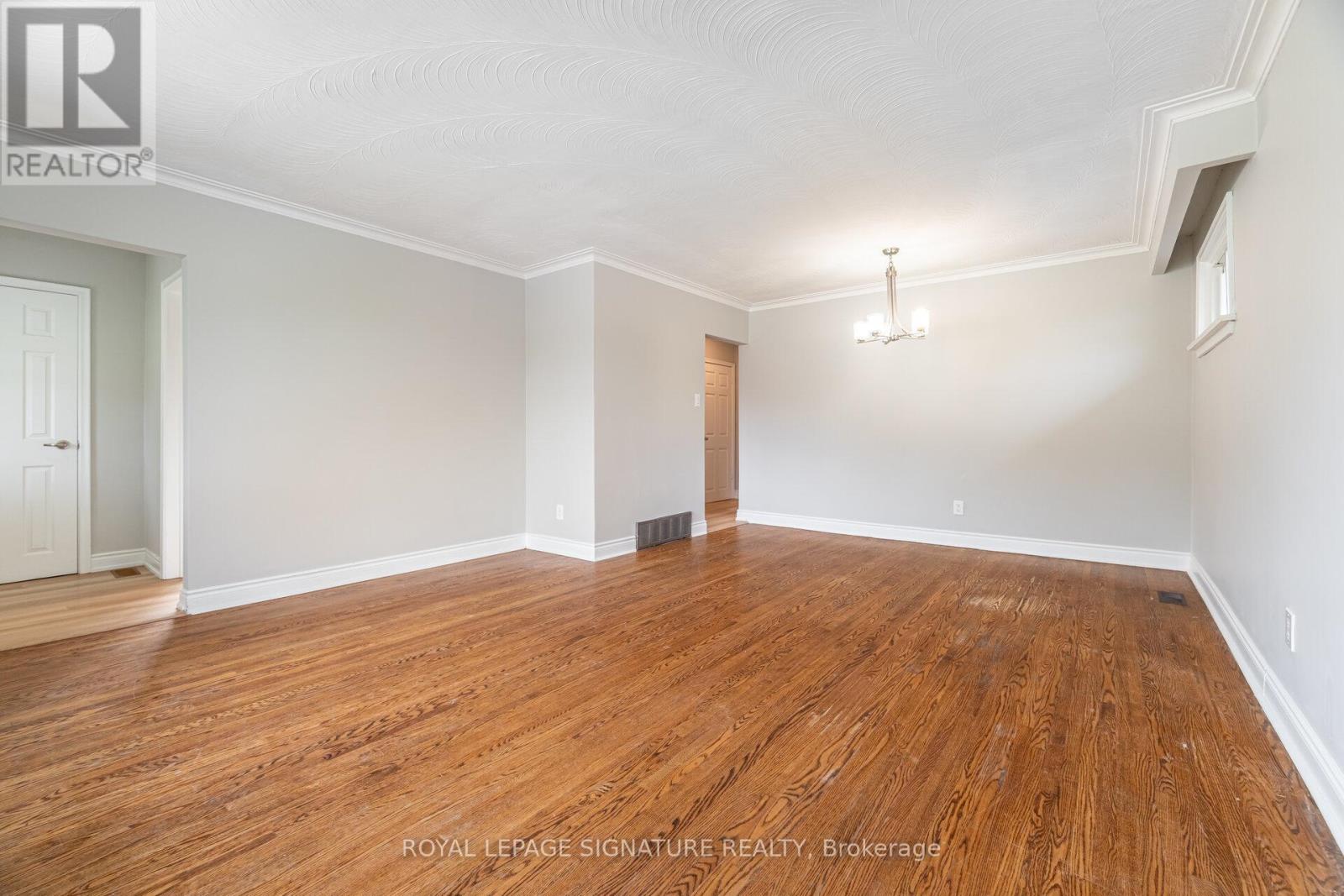 1 - 1162 Brimley Road, Toronto, Ontario  M1P 3G3 - Photo 13 - E12390602