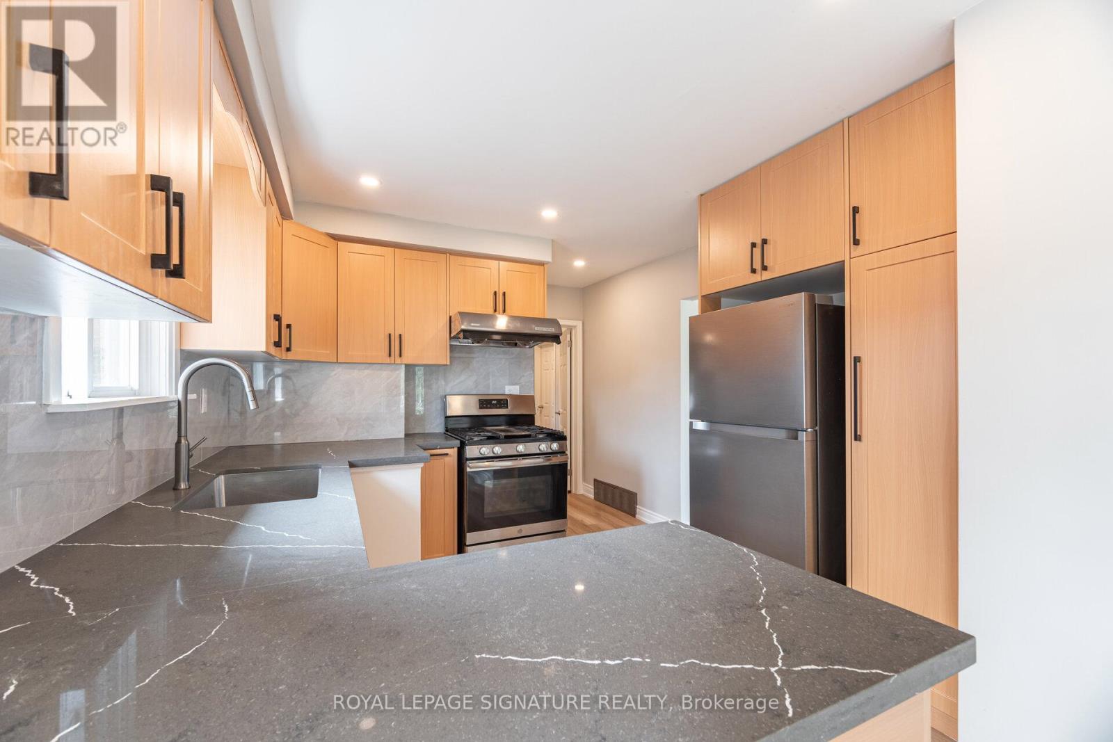 1 - 1162 Brimley Road, Toronto, Ontario  M1P 3G3 - Photo 20 - E12390602