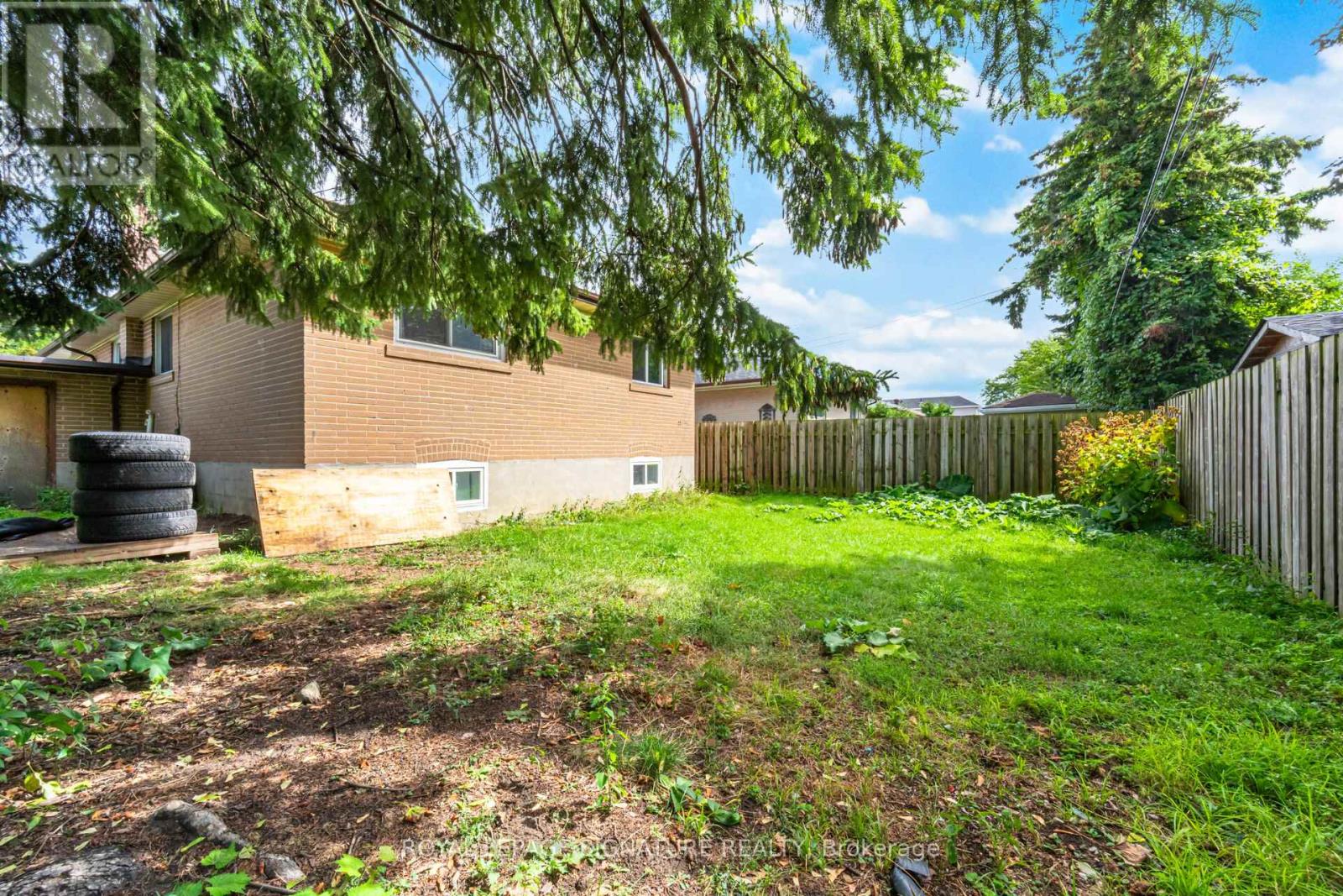 1 - 1162 Brimley Road, Toronto, Ontario  M1P 3G3 - Photo 25 - E12390602