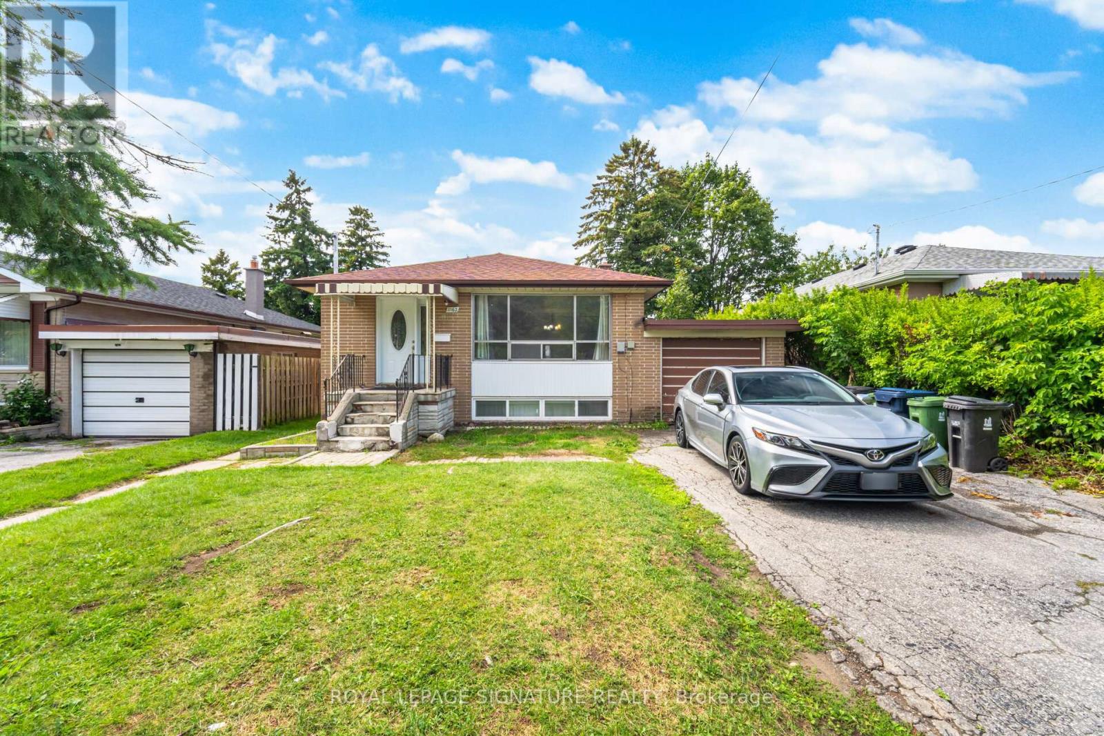 1 - 1162 Brimley Road, Toronto, Ontario  M1P 3G3 - Photo 3 - E12390602