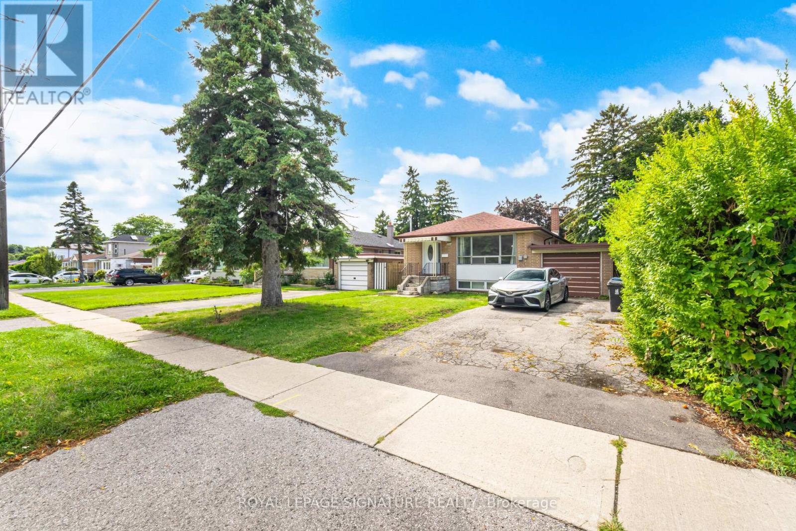 1 - 1162 Brimley Road, Toronto, Ontario  M1P 3G3 - Photo 4 - E12390602
