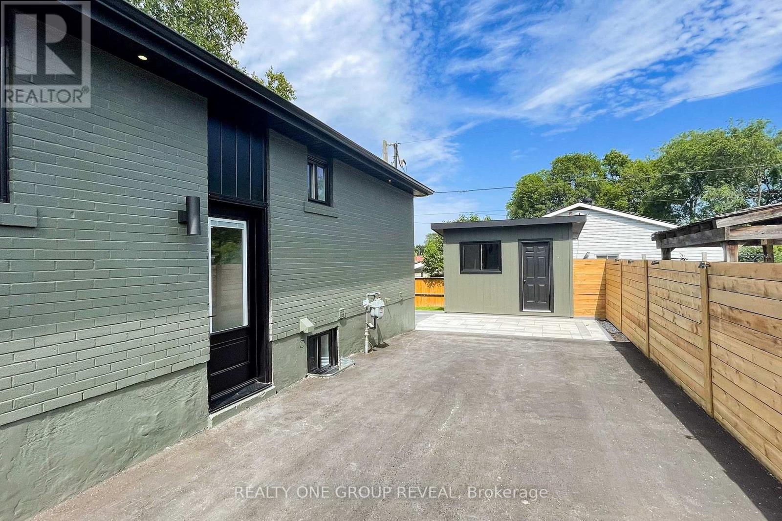 739 Annland Street, Pickering, Ontario  L1W 1B5 - Photo 45 - E12390609