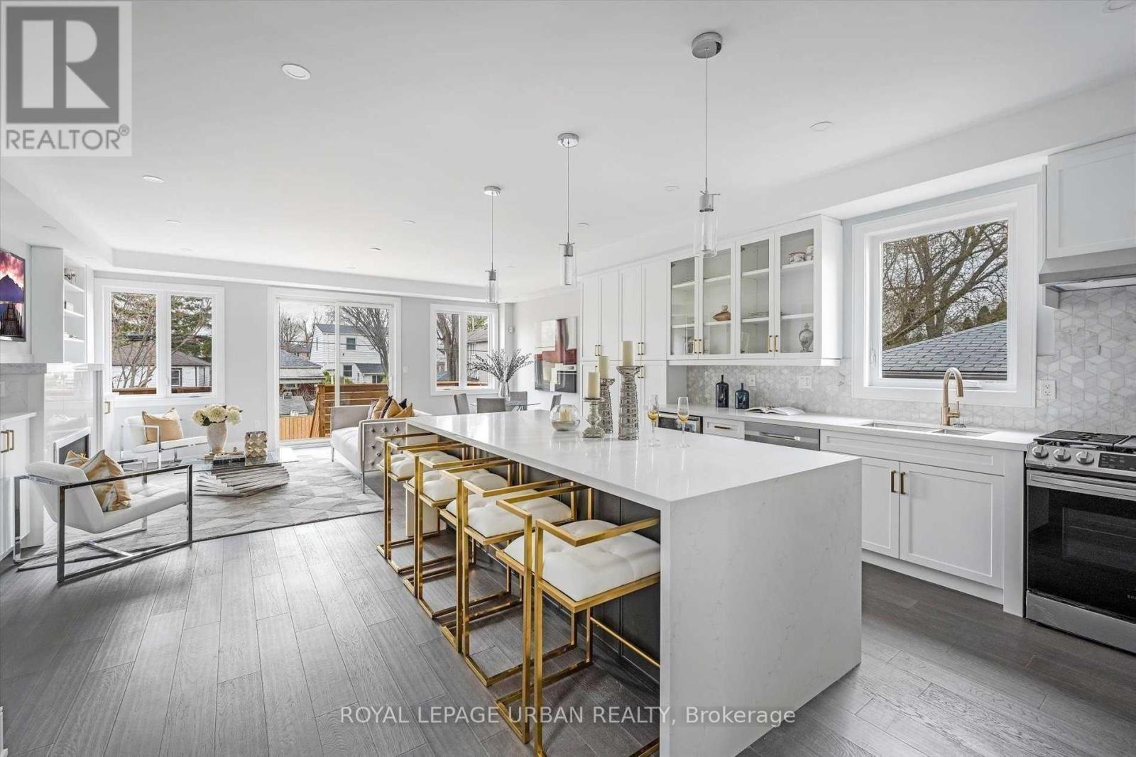 30 Sharpe Street, Toronto, Ontario  M1N 3T6 - Photo 7 - E12390682