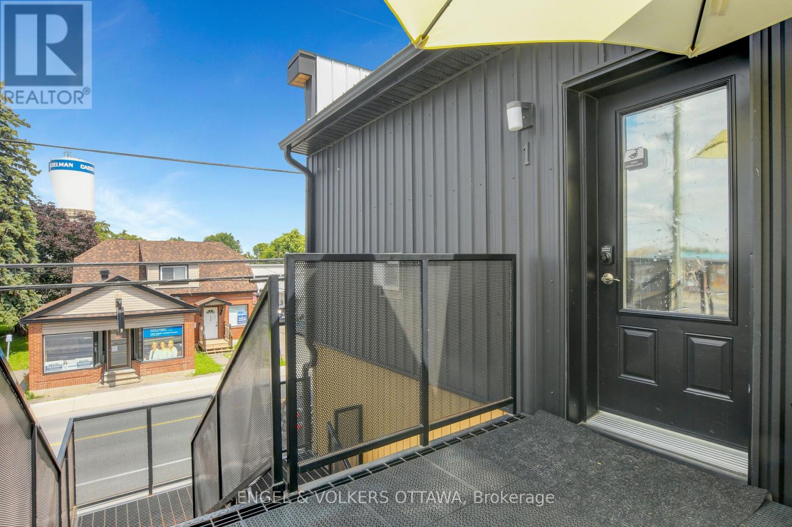 1 - 739 Principale Street, Casselman, Ontario  K0A 1M0 - Photo 2 - X12390807