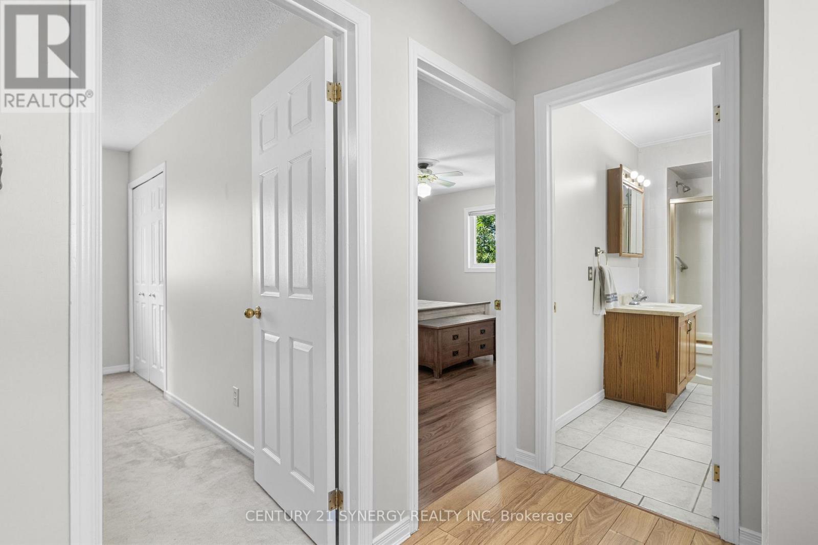2034 Frank Bender Street, Ottawa, Ontario  K1C 1M7 - Photo 18 - X12390818