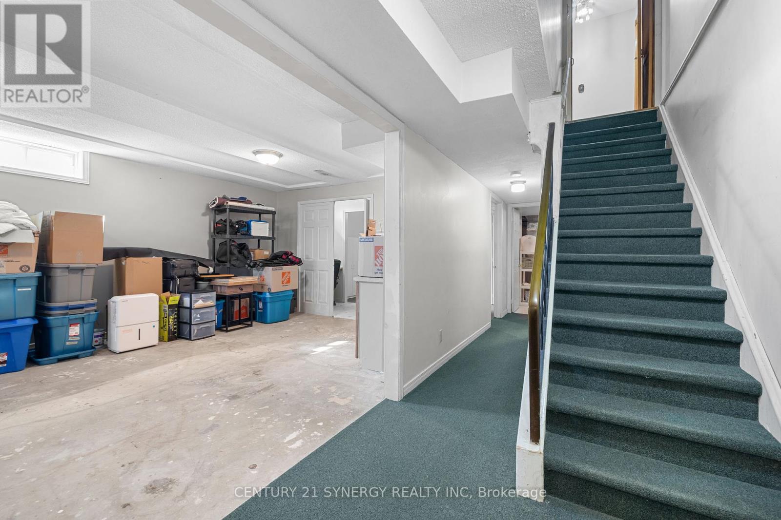 2034 Frank Bender Street, Ottawa, Ontario  K1C 1M7 - Photo 21 - X12390818