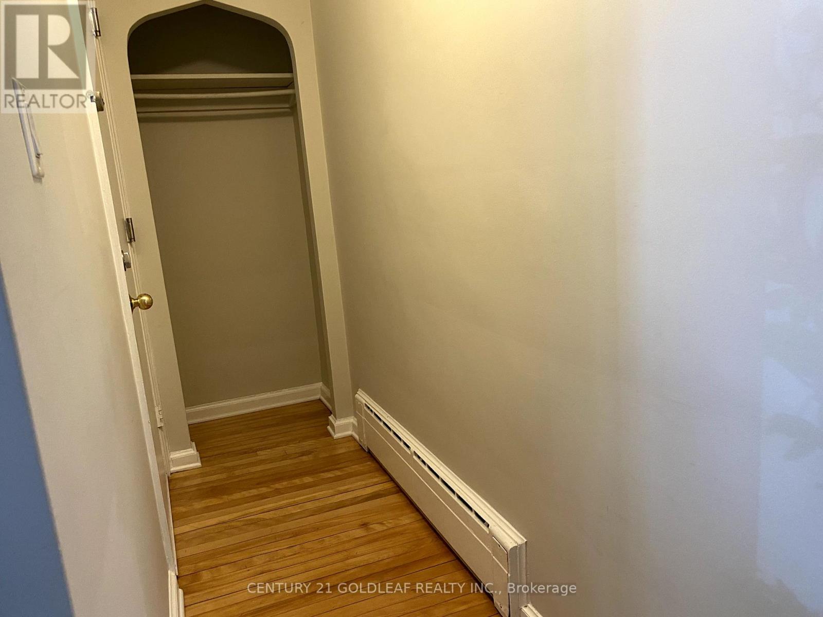 543 Kirkwood Avenue, Ottawa, Ontario  K1Z 5X2 - Photo 12 - X12390836