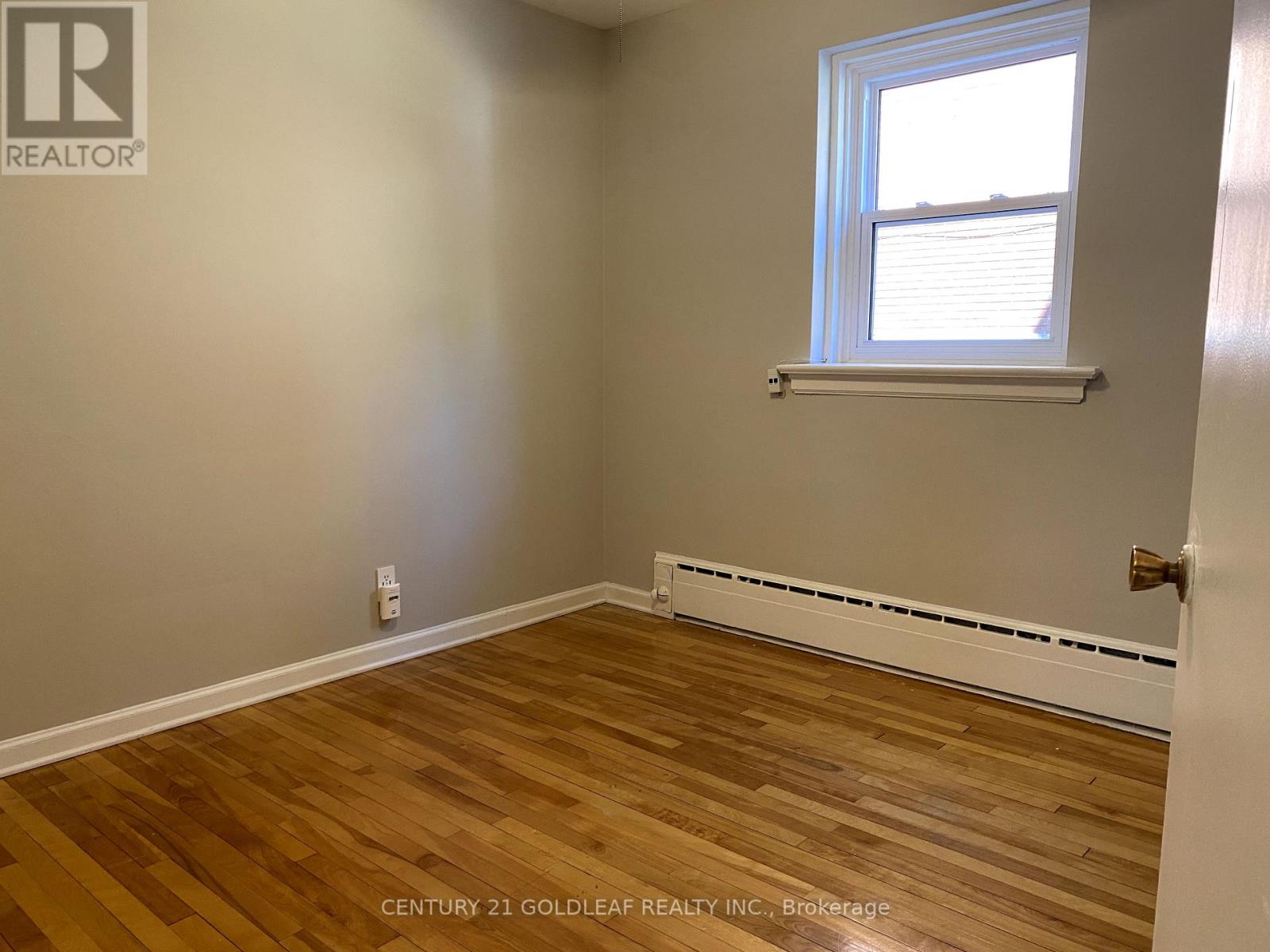 543 Kirkwood Avenue, Ottawa, Ontario  K1Z 5X2 - Photo 13 - X12390836