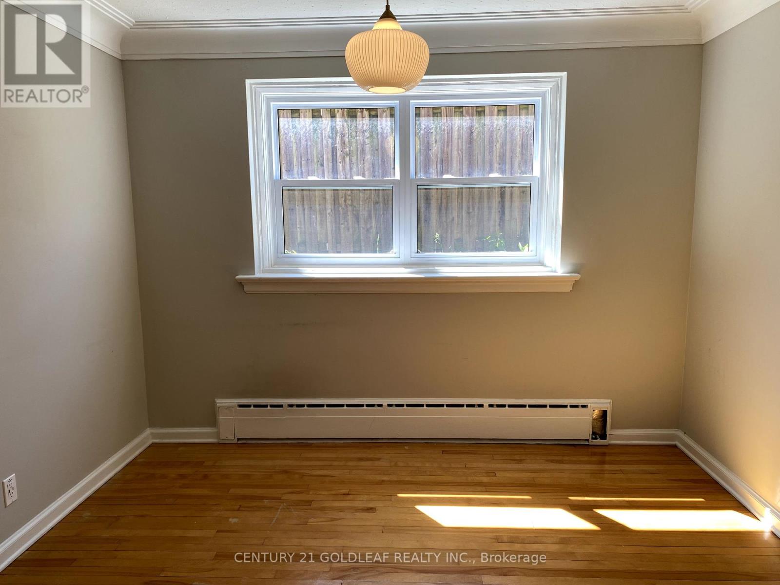 543 Kirkwood Avenue, Ottawa, Ontario  K1Z 5X2 - Photo 19 - X12390836