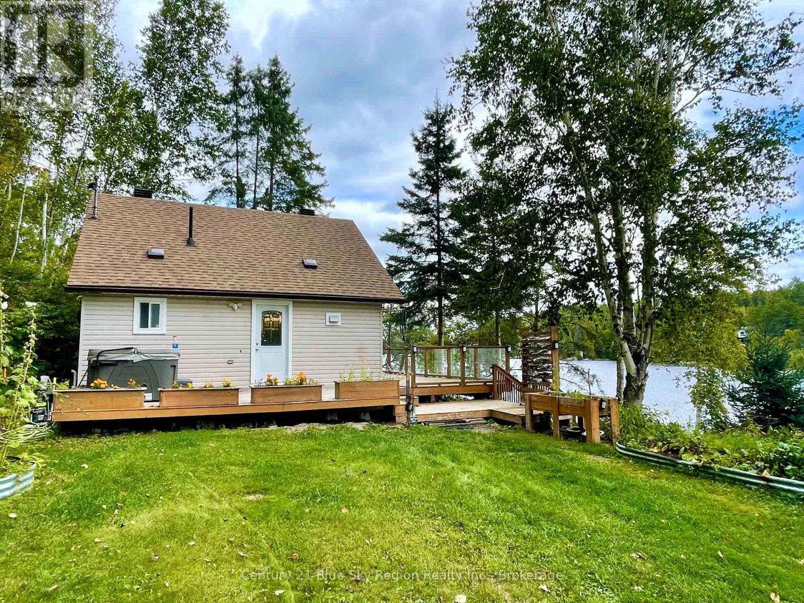 93 A Hood Avenue, Markstay-Warren, Ontario  P0M 1C0 - Photo 5 - X12390780