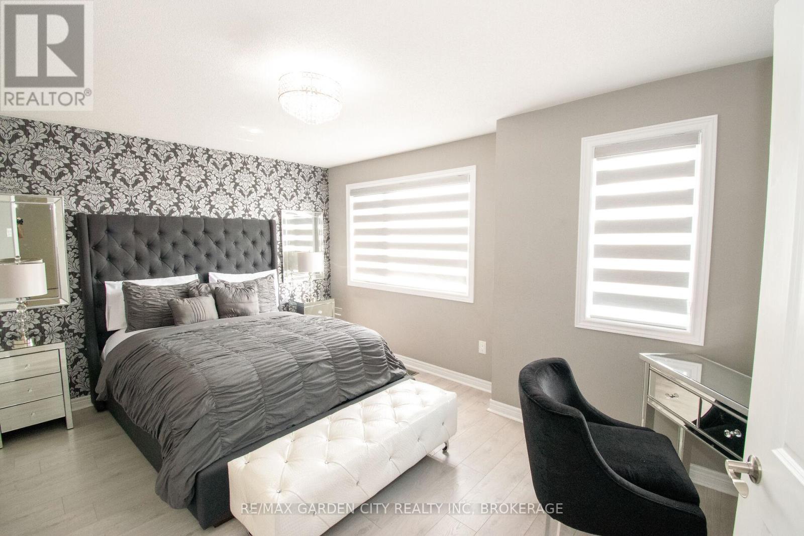 229 Shoreview Drive, Welland, Ontario  L3B 0H3 - Photo 27 - X12390866