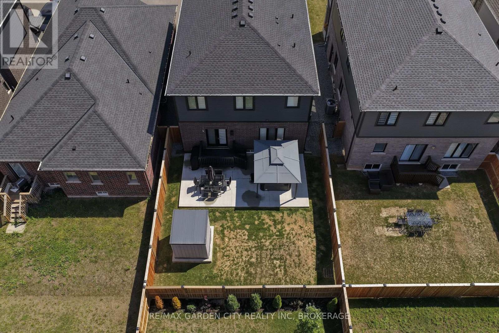 229 Shoreview Drive, Welland, Ontario  L3B 0H3 - Photo 44 - X12390866