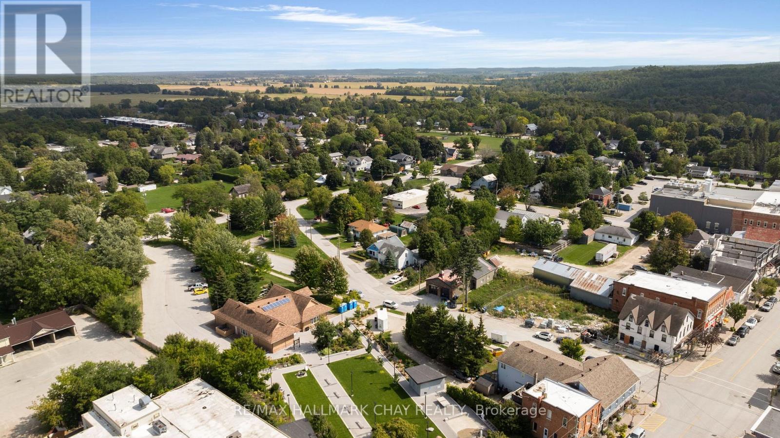 7 Caroline Street E, Clearview, Ontario  L0M 1G0 - Photo 36 - S12390654