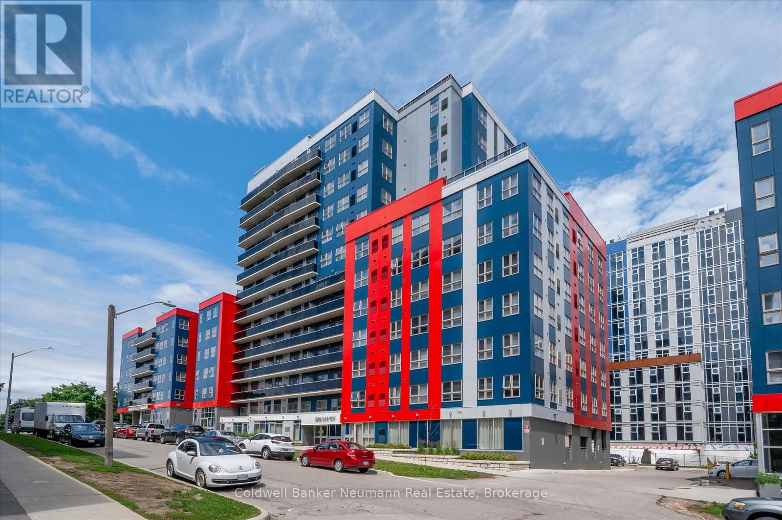 227 - 258b Sunview Street, Waterloo, Ontario  N2L 0H7 - Photo 2 - X12390687