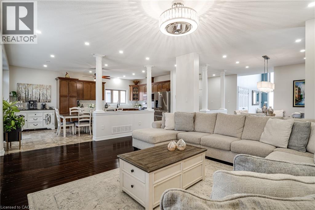 575 Stonehenge Drive, Ancaster, Ontario  L9K 1T4 - Photo 19 - 40767659