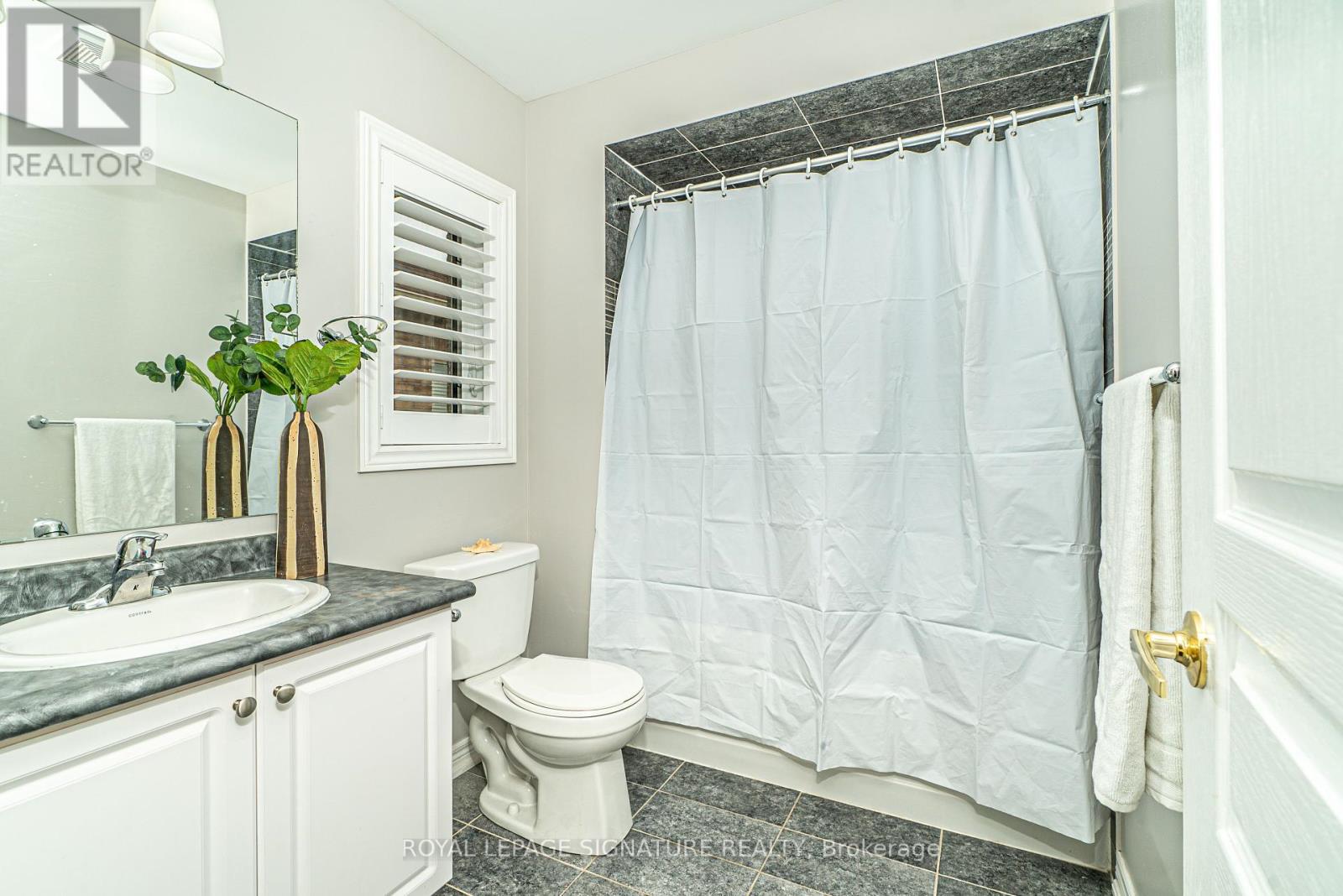 4 Ripple Street, Brampton, Ontario  L6R 3S5 - Photo 24 - W12390606