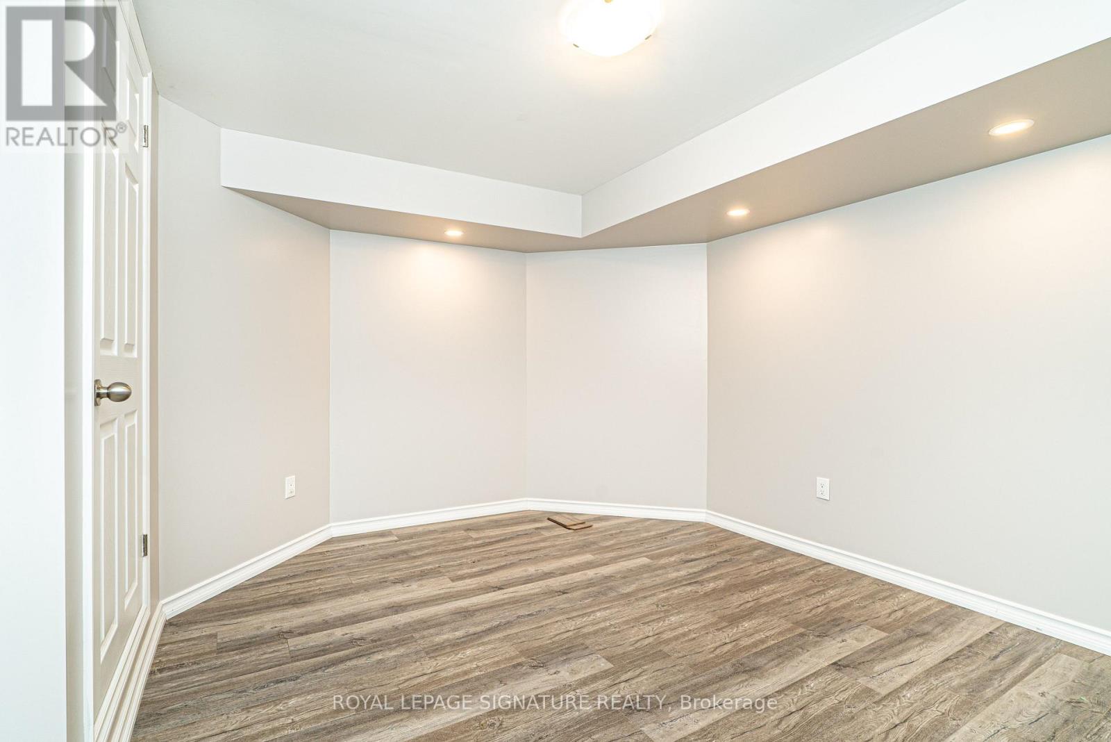 4 Ripple Street, Brampton, Ontario  L6R 3S5 - Photo 30 - W12390606