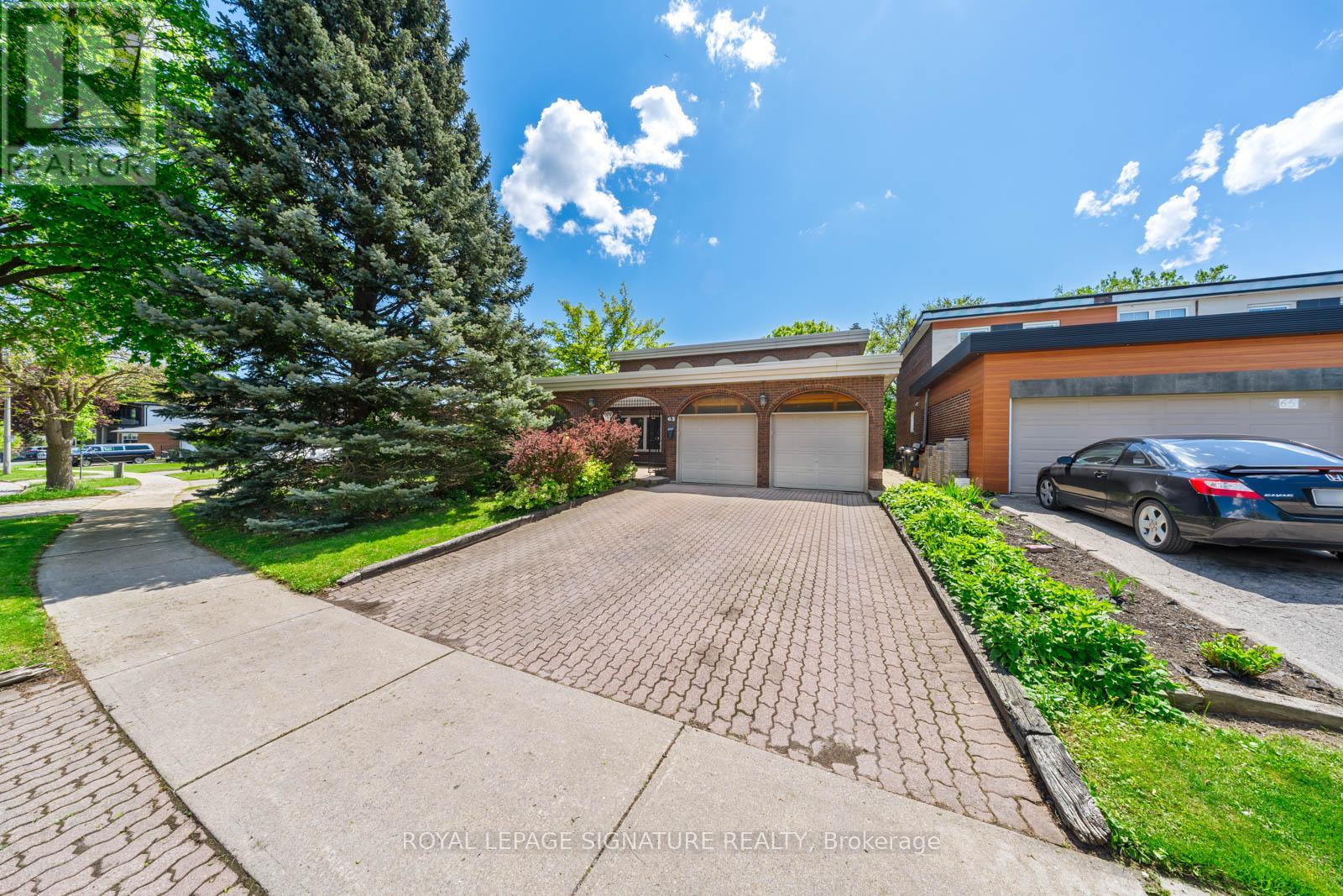 63 Collingdale Road, Toronto, Ontario  M9V 3R2 - Photo 1 - W12390613