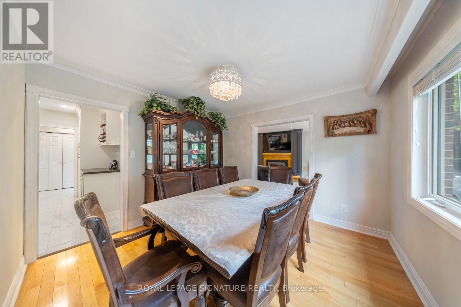 63 Collingdale Road, Toronto, Ontario  M9V 3R2 - Photo 21 - W12390613