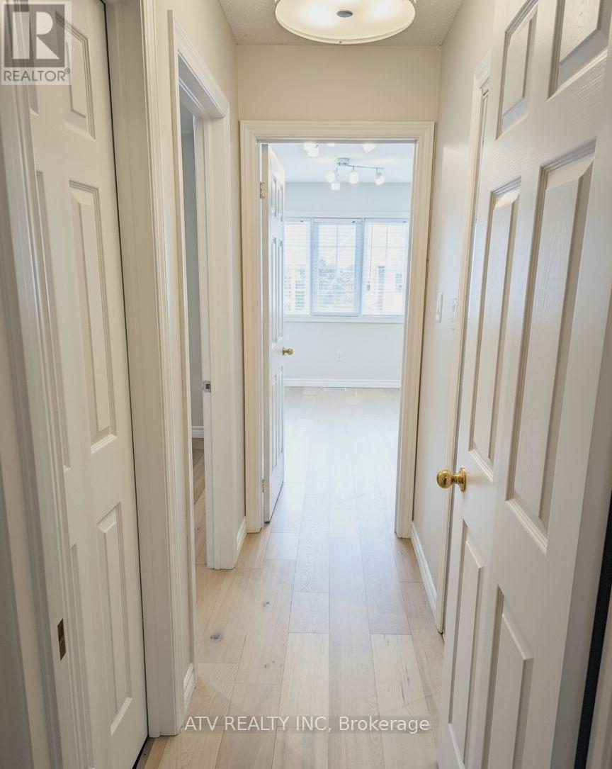 6 Bluewater Court, Toronto, Ontario  M8V 4A8 - Photo 33 - W12390617