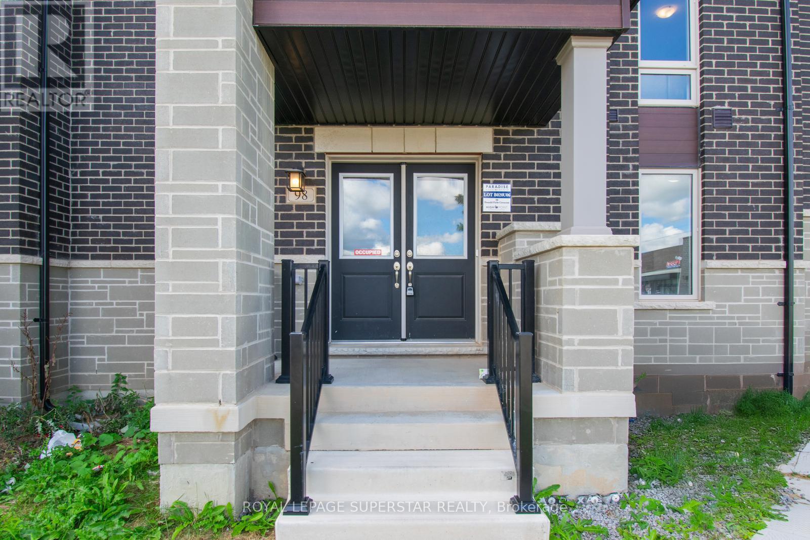 98 DONALD FICHT CRESCENT, Brampton, Ontario