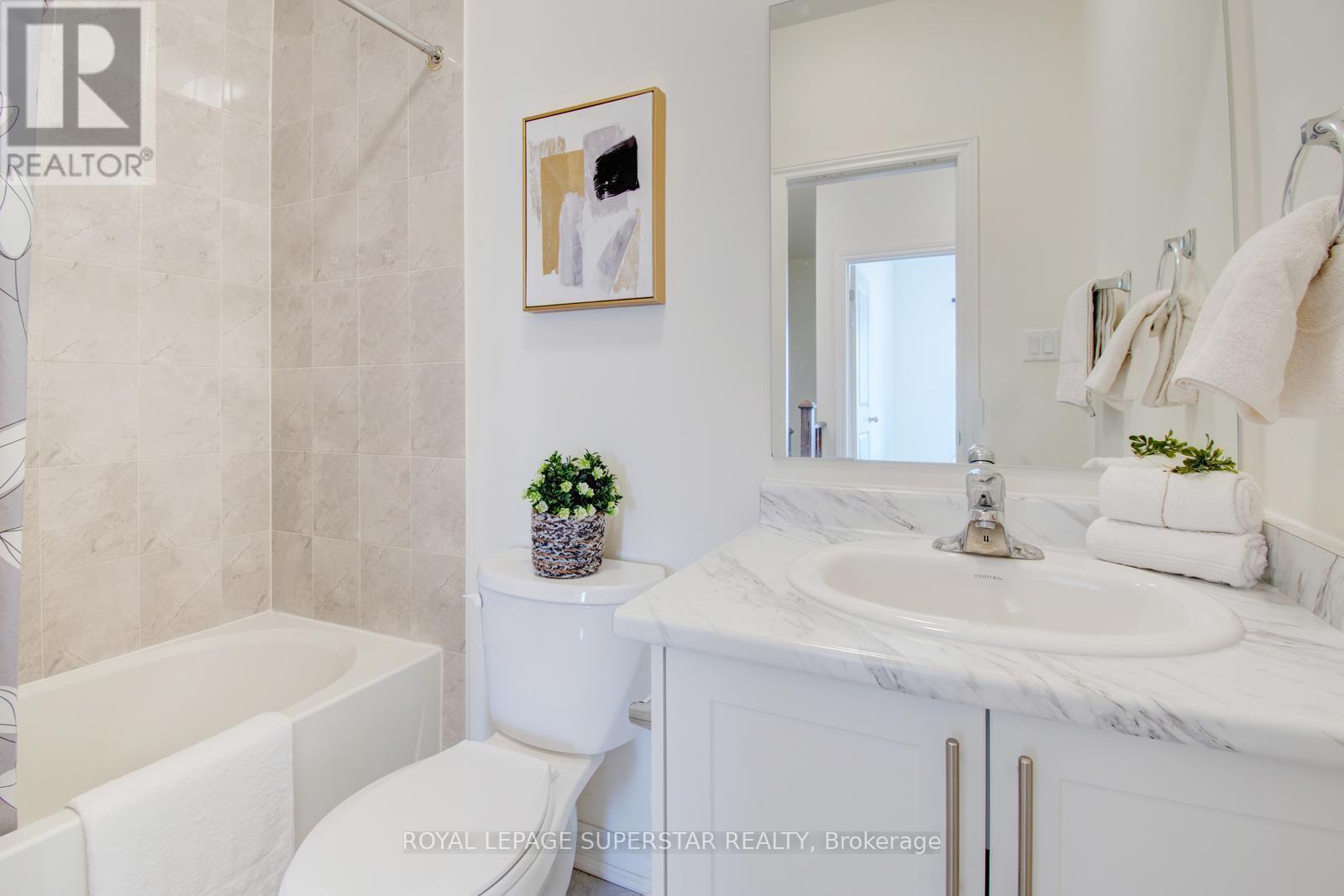 98 Donald Ficht Crescent, Brampton, Ontario  L7A 5H8 - Photo 34 - W12390621