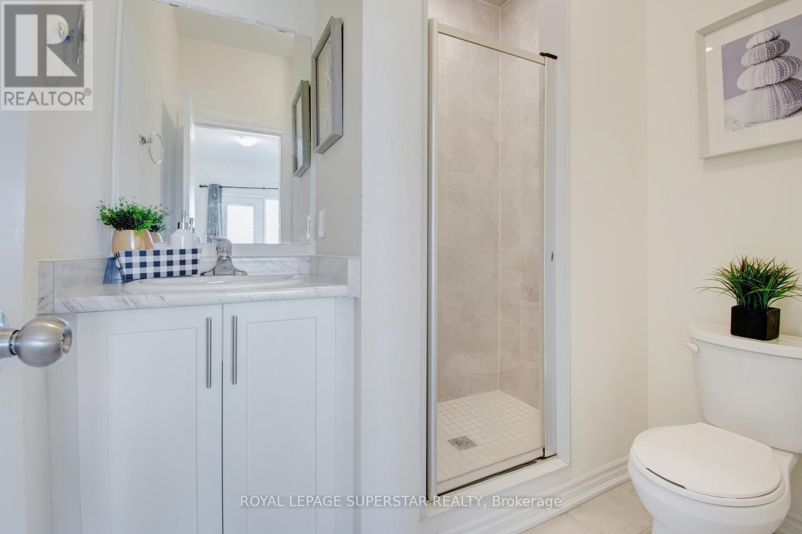 98 Donald Ficht Crescent, Brampton, Ontario  L7A 5H8 - Photo 46 - W12390621