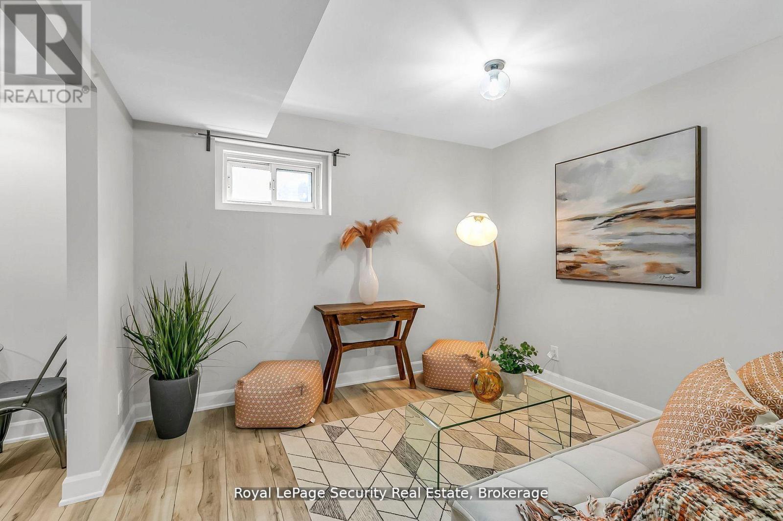 245 Avondale Boulevard, Brampton (Avondale), Ontario  L6T 1J3 - Photo 28 - W12390630