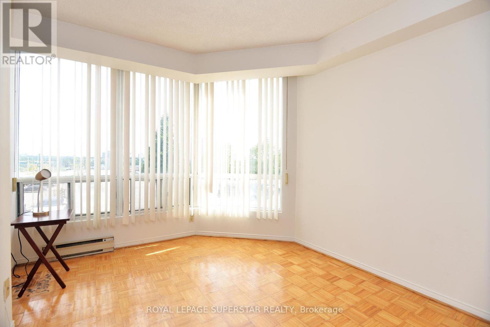 215 - 115 Hillcrest Avenue, Mississauga, Ontario  L5B 3Y9 - Photo 27 - W12390637
