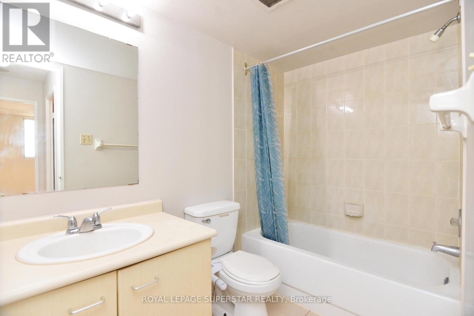 215 - 115 Hillcrest Avenue, Mississauga, Ontario  L5B 3Y9 - Photo 34 - W12390637