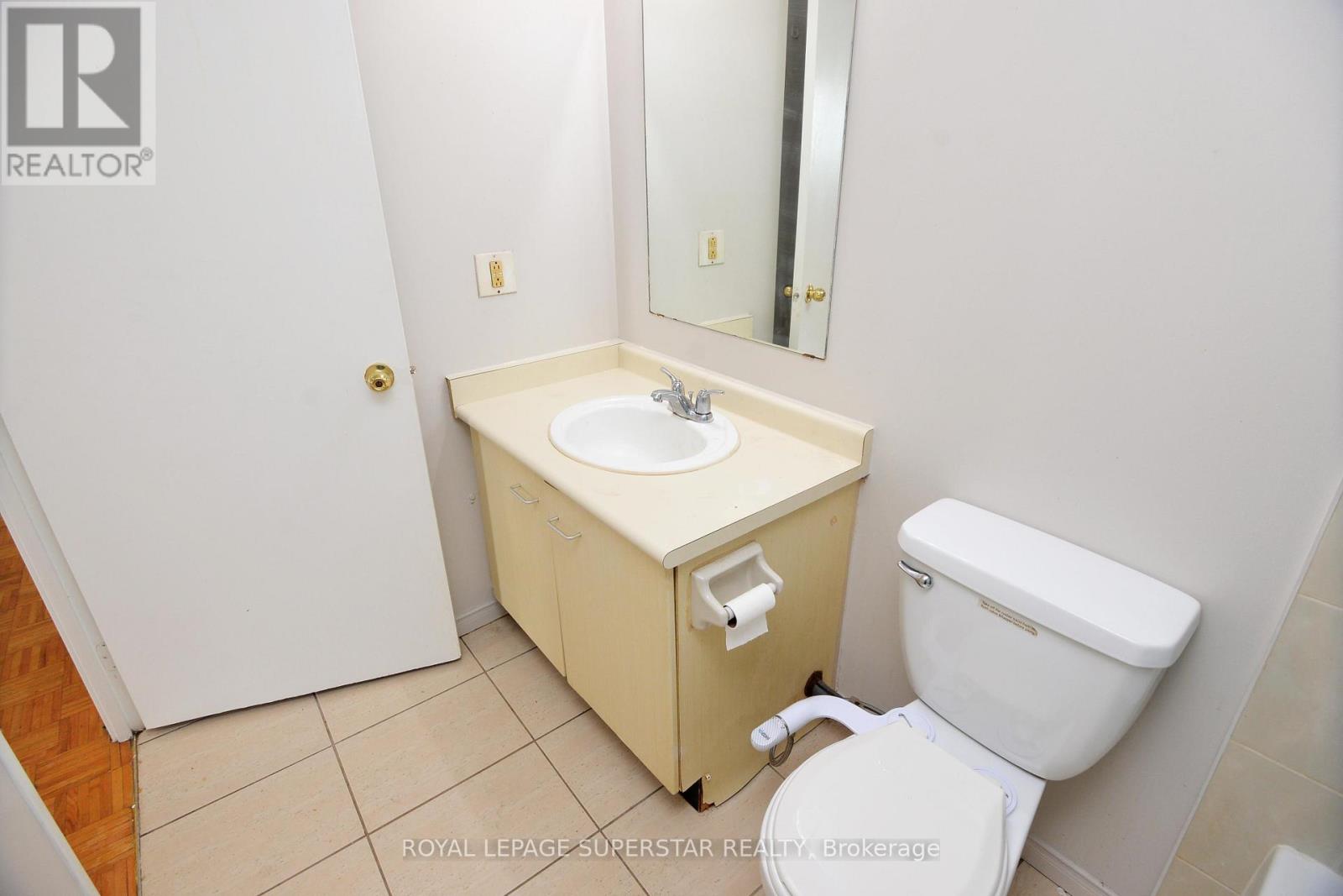 215 - 115 Hillcrest Avenue, Mississauga, Ontario  L5B 3Y9 - Photo 36 - W12390637