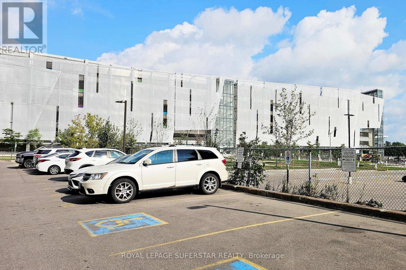 215 - 115 Hillcrest Avenue, Mississauga, Ontario  L5B 3Y9 - Photo 43 - W12390637
