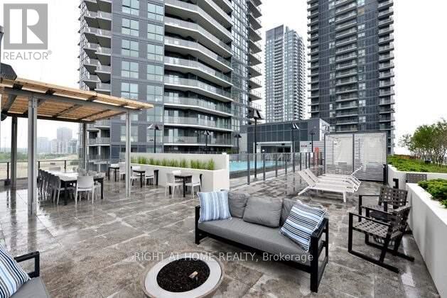 2501 - 10 Park Lawn Road, Toronto, Ontario  M8Y 3H8 - Photo 12 - W12390652