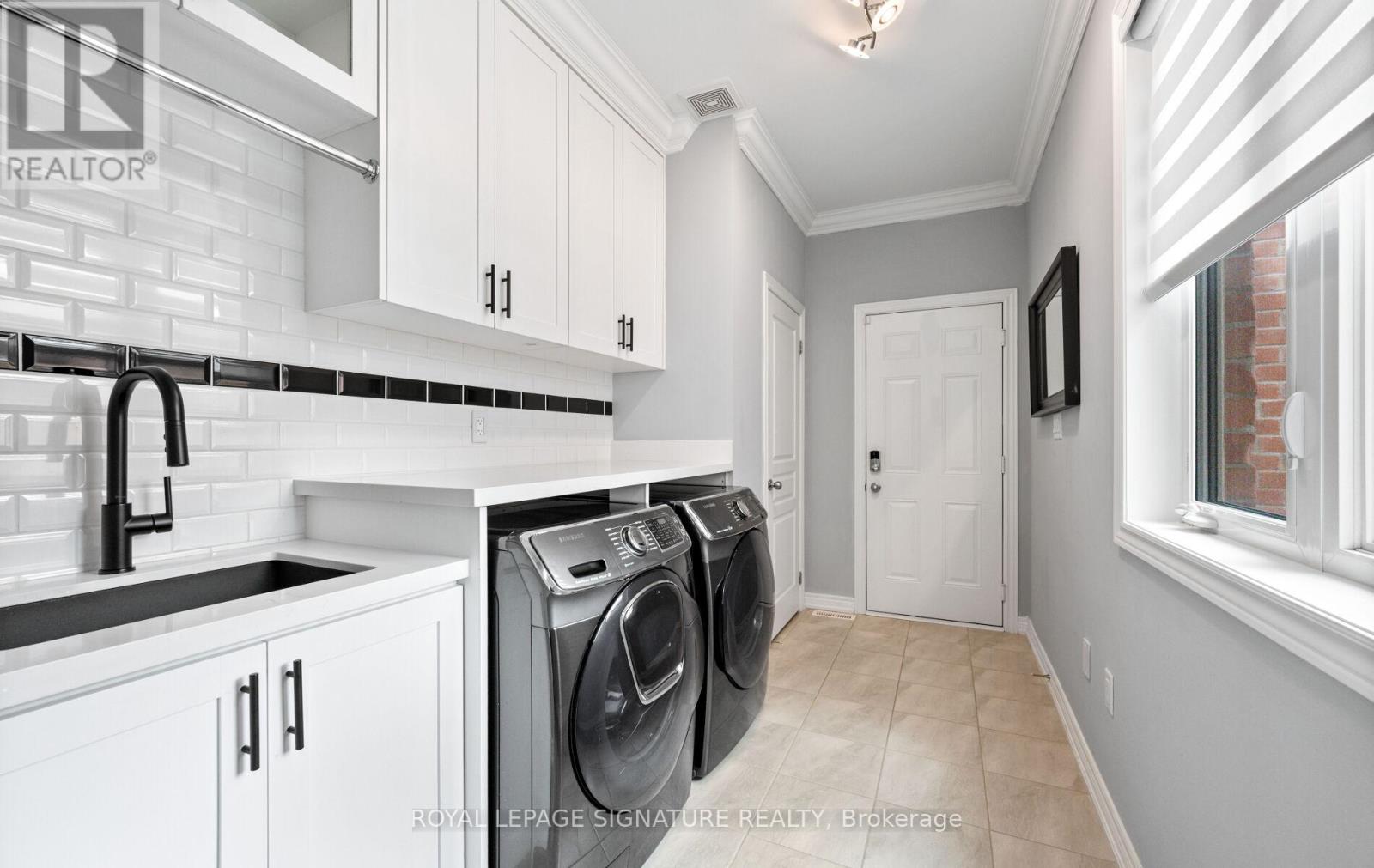 8 Primo Road, Brampton (Northwest Brampton), Ontario  L7A 3Y1 - Photo 16 - W12390680