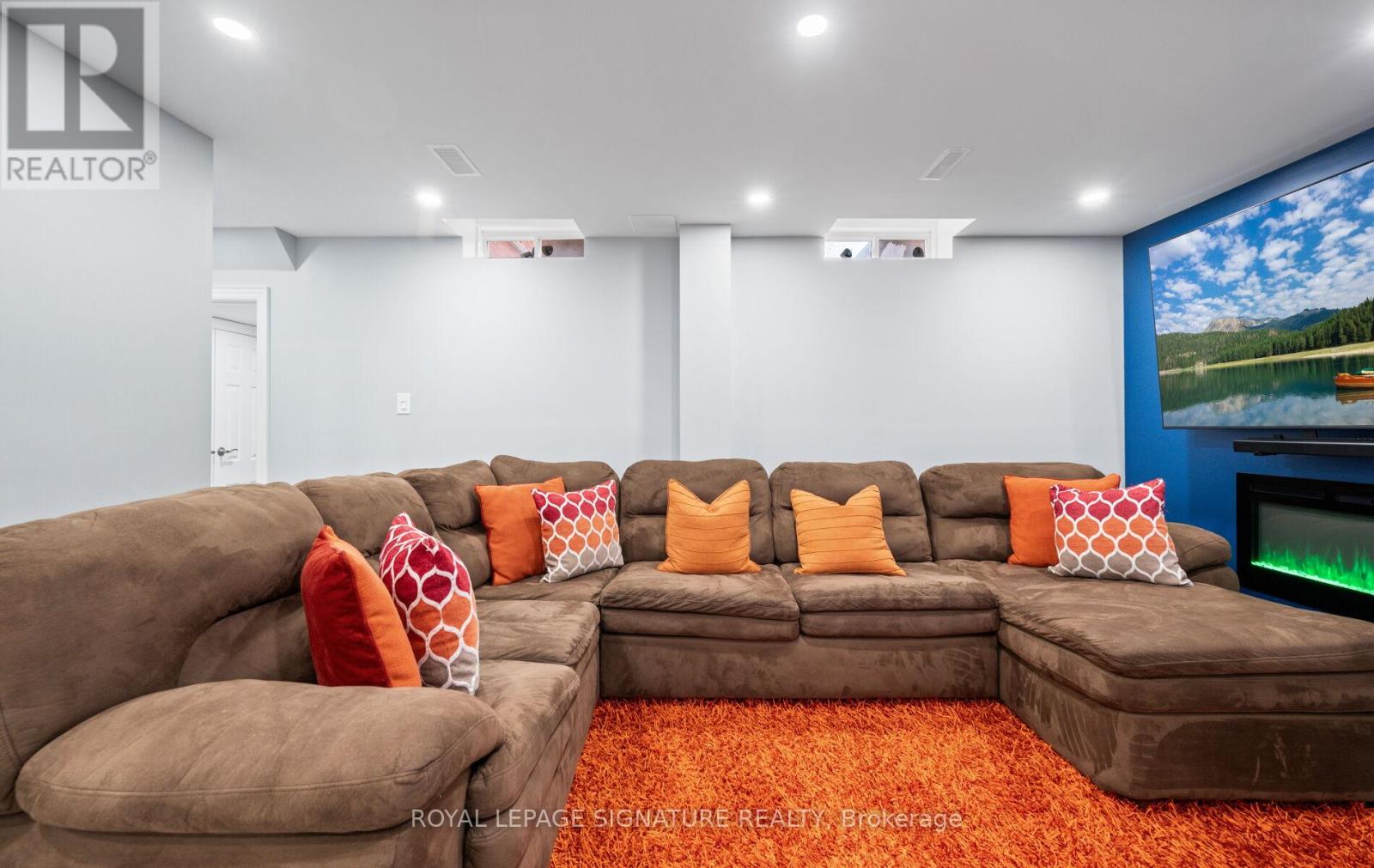8 Primo Road, Brampton (Northwest Brampton), Ontario  L7A 3Y1 - Photo 33 - W12390680
