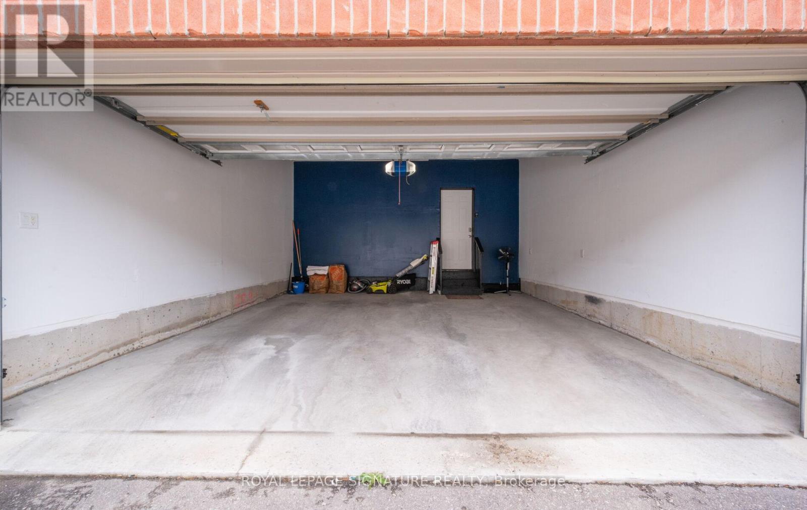 8 Primo Road, Brampton (Northwest Brampton), Ontario  L7A 3Y1 - Photo 41 - W12390680