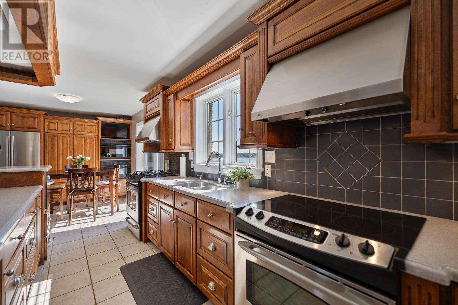 138 Cathy Drive, Cornwall, Prince Edward Island  C0A 1H0 - Photo 15 - 202522773