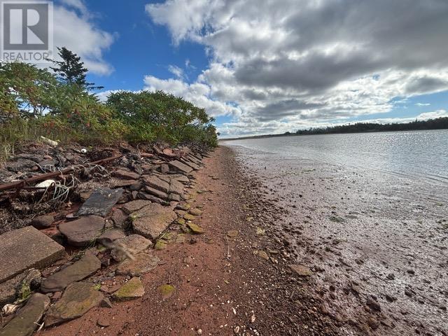 210 Machon Point Road, Murray Harbour, Prince Edward Island  C0A 1V0 - Photo 10 - 202522770