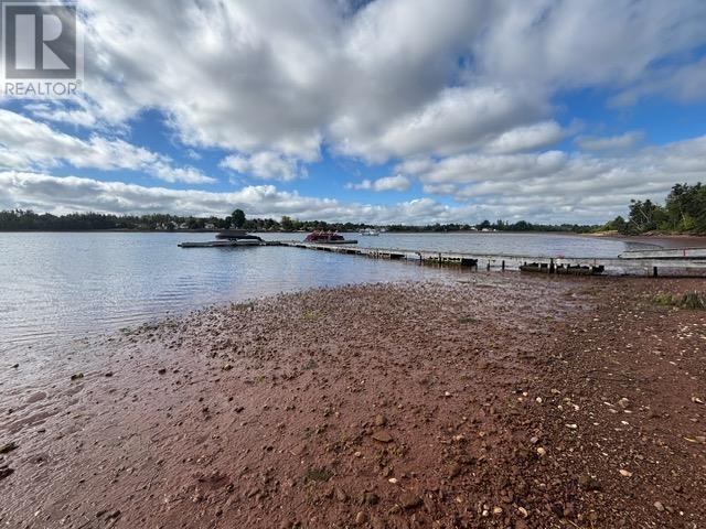 210 Machon Point Road, Murray Harbour, Prince Edward Island  C0A 1V0 - Photo 12 - 202522770