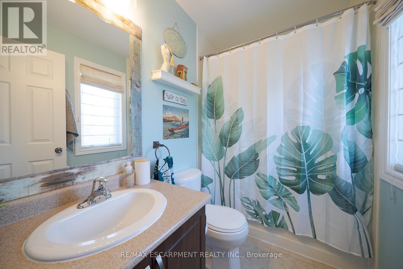 100 Bisset Avenue, Brantford, Ontario  N3T 0H4 - Photo 22 - X12390636