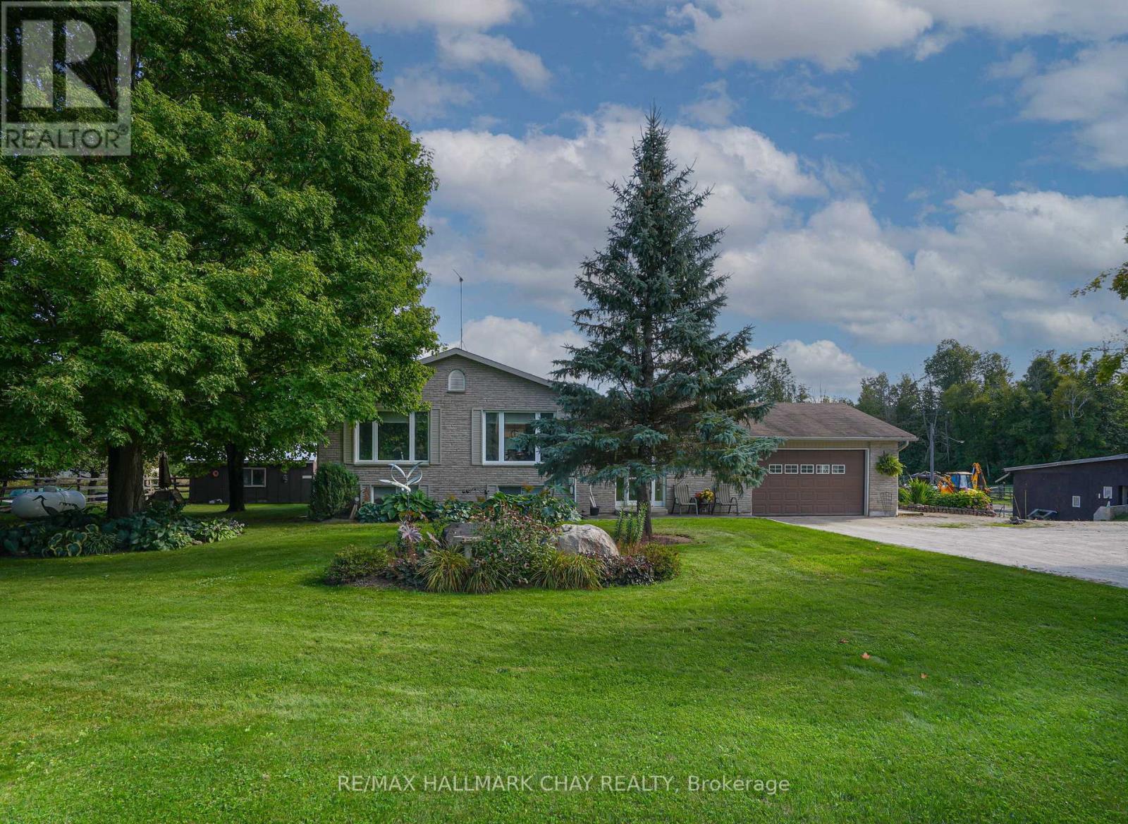 667280 20th Side Road, Mulmur, Ontario  L9V 0V6 - Photo 7 - X12390650