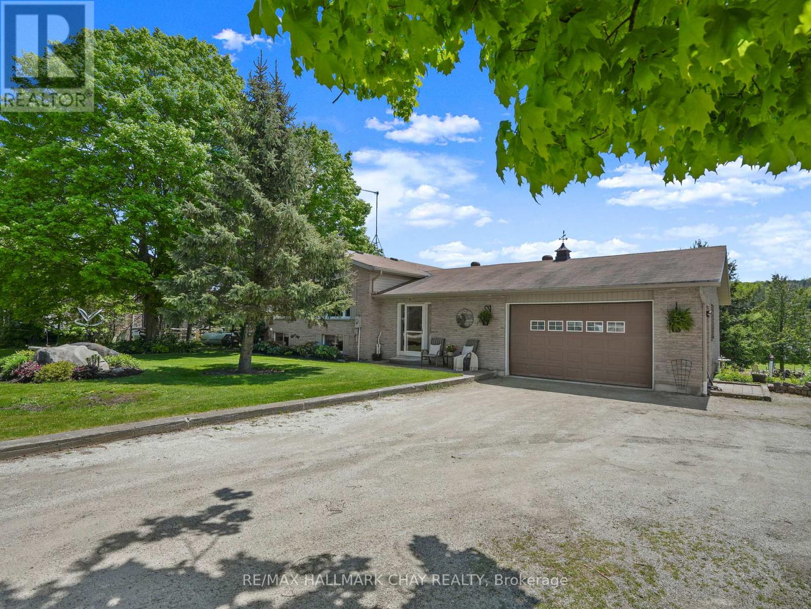667280 20th Side Road, Mulmur, Ontario  L9V 0V6 - Photo 8 - X12390650