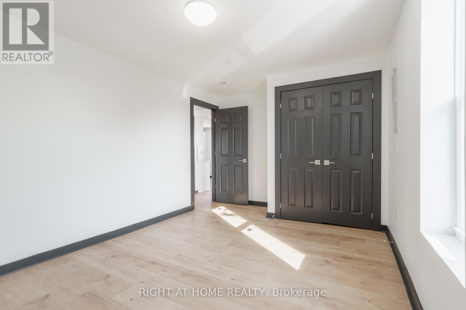 32 Britannia Avenue, Hamilton, Ontario  L8H 1W4 - Photo 18 - X12390673
