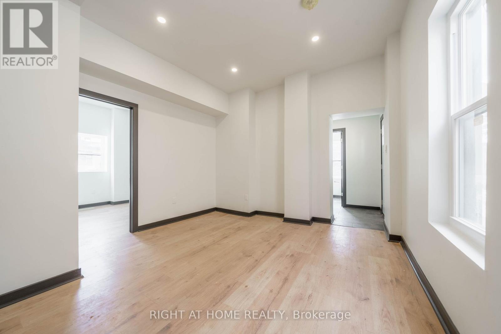 32 Britannia Avenue, Hamilton, Ontario  L8H 1W4 - Photo 25 - X12390673