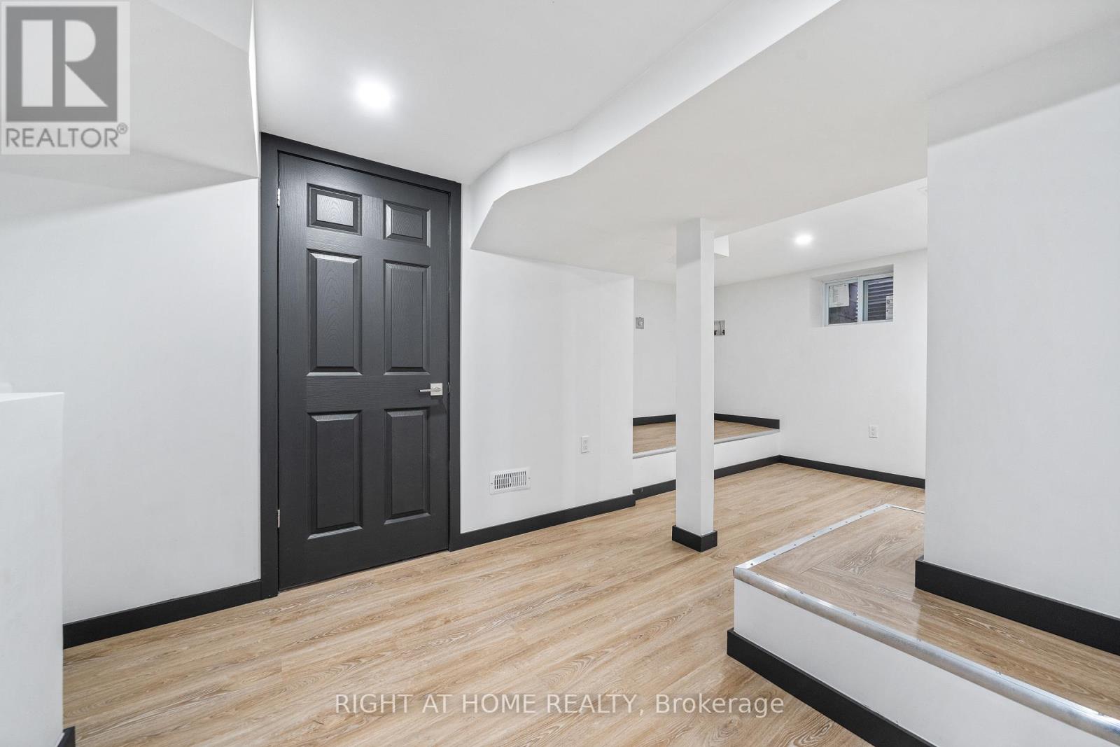 32 Britannia Avenue, Hamilton, Ontario  L8H 1W4 - Photo 41 - X12390673