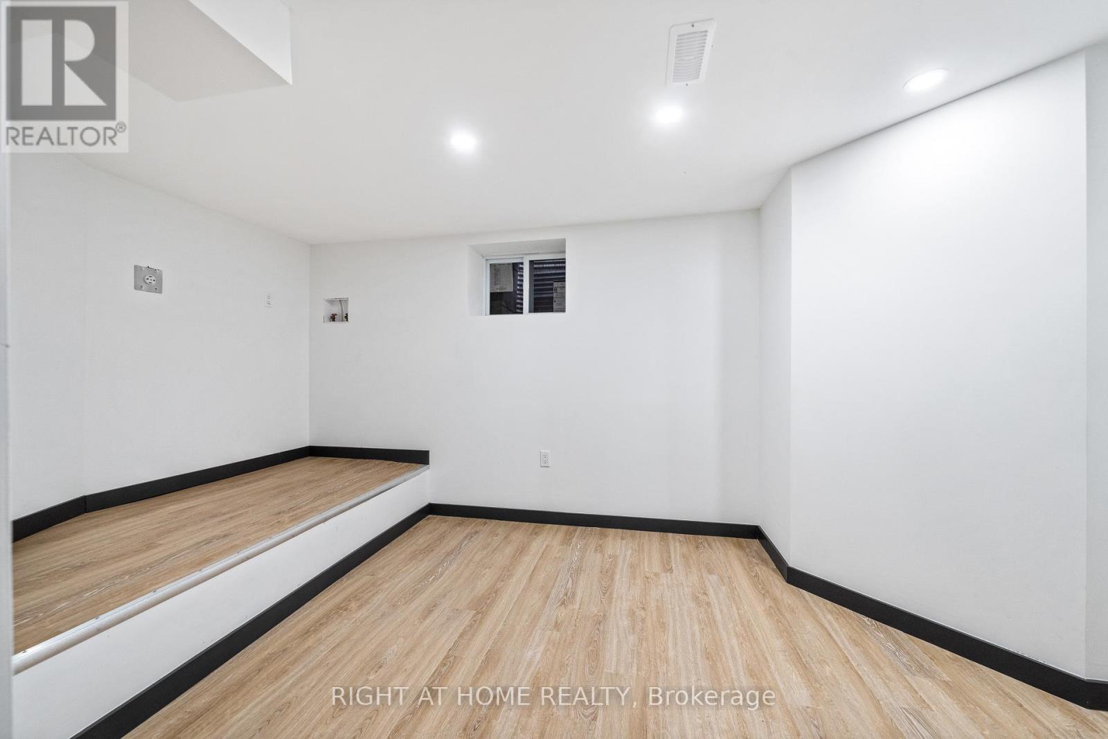 32 Britannia Avenue, Hamilton, Ontario  L8H 1W4 - Photo 42 - X12390673