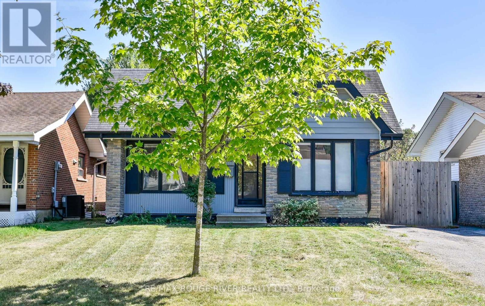 Property at 135 CALAIS STREET image 2
