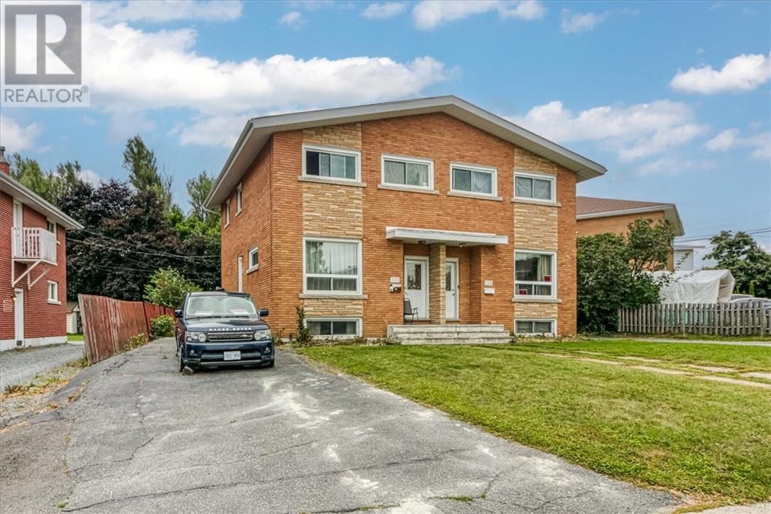 528 - 530 Burton Avenue, Sudbury, Ontario  P3C 4K7 - Photo 2 - 2124573