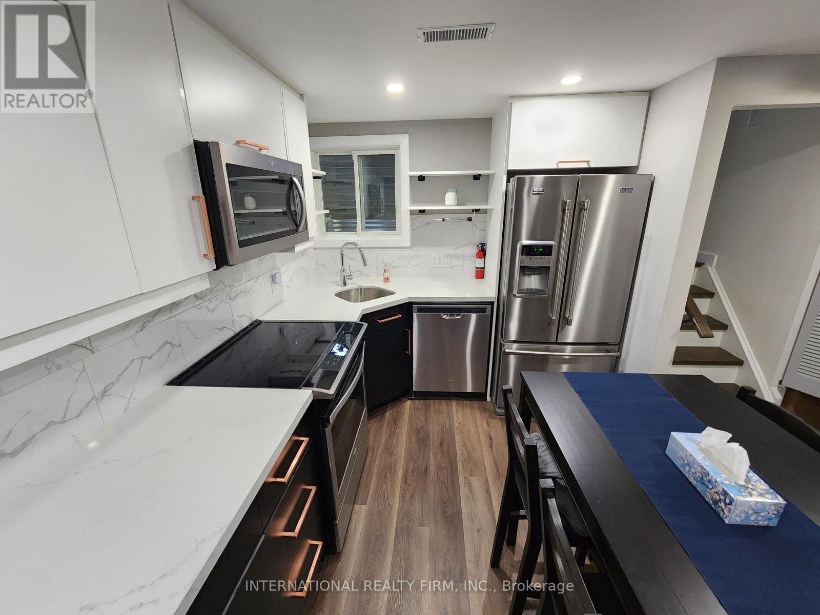Lower - 435 Hansen Road N, Brampton, Ontario  L6V 3P6 - Photo 5 - W12342191